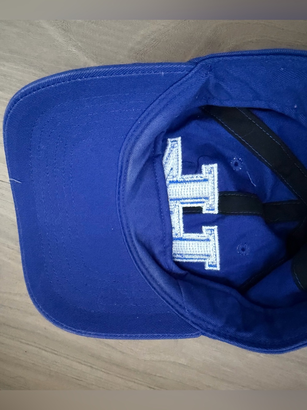 Kentucky Wildcats UK Cap Brand 47 Women's Adjustable Blue With Sequins - Picture 6 of 7